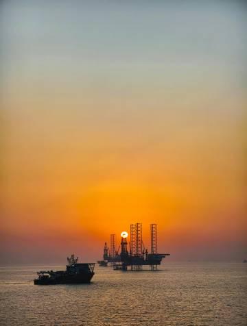 海外华人刷到《无人的海边》泪目了!汽水音乐却提示‘该地区无法播放’?