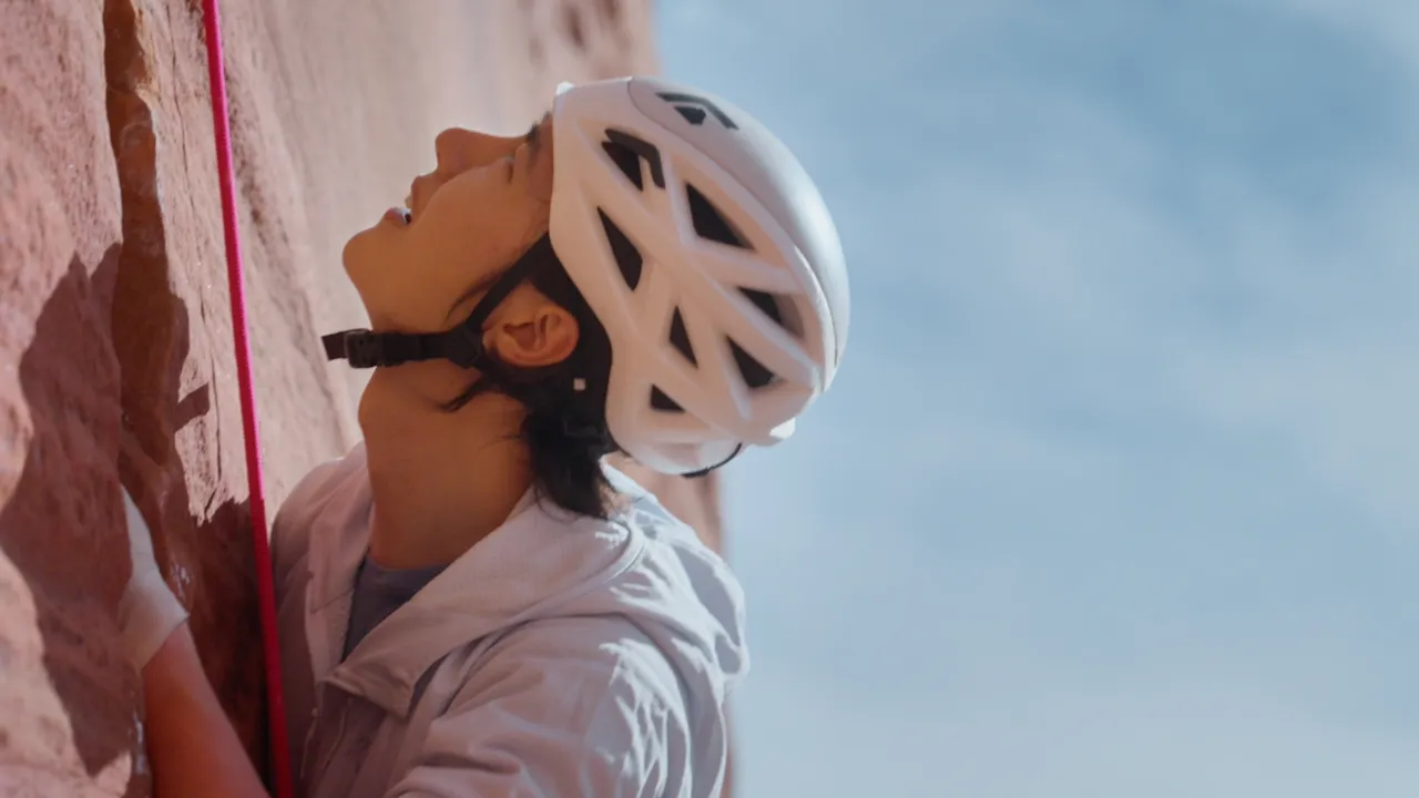 海外华人必看:轻松解除国内影视音乐地区限制全攻略