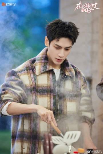 海外华人轻松解锁国内影视限制,畅享《水龙吟》等热门综艺全攻略