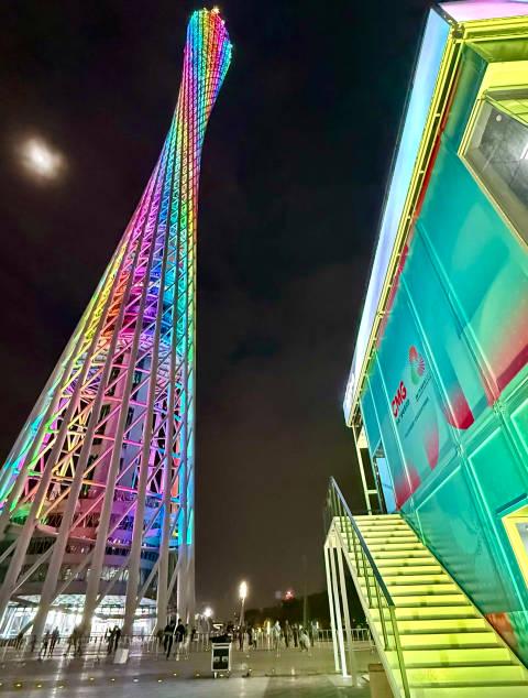 全运会外景演播室成爆款打卡地!手把手教你拍出同款氛围感大片