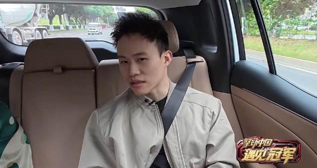 从“怎么会是我”到肩扛大旗:谢思埸教你如何面对惊喜与责任