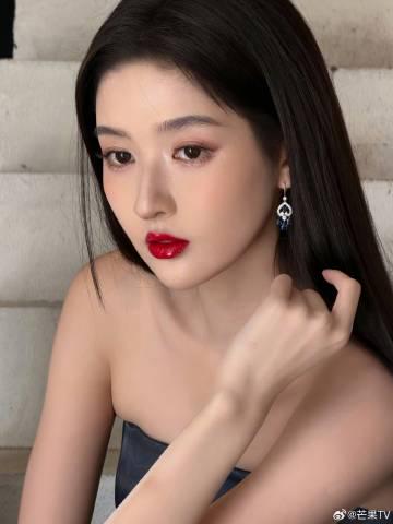 海外华人轻松解锁国内影音限制,畅享高清影视综艺全攻略