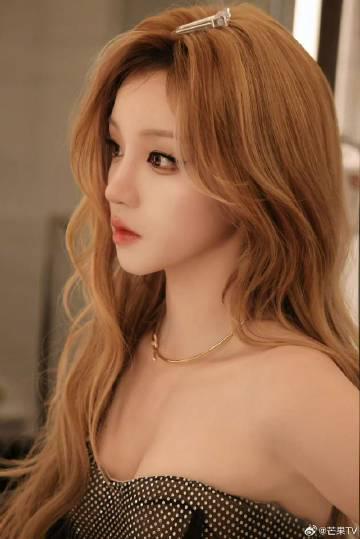 海外华人轻松解锁大陆影视资源,告别播放限制与卡顿烦恼