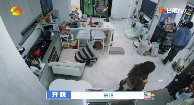 海外追剧党必看!手滑摔坏心爱键盘的痛,我懂!但更痛的是爱奇艺打不开…