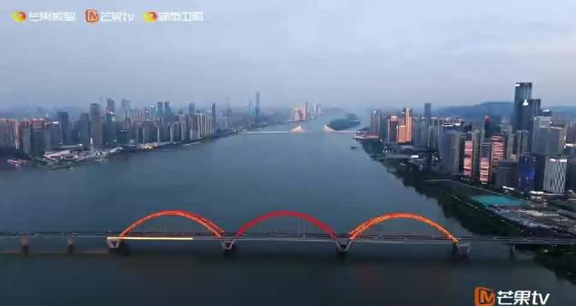 人在海外,追剧遇阻?手把手教你解除爱奇艺等App地区限制,轻松看遍国内热播剧