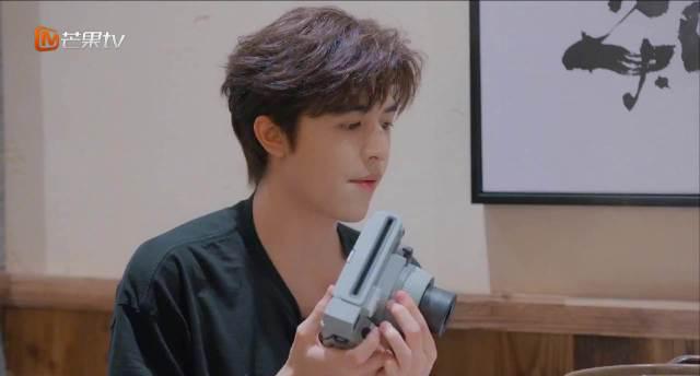 海外华人追剧指南:轻松解除地区限制,畅享国内热门综艺