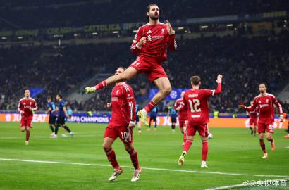 索博斯洛伊点球绝杀!利物浦绝境翻盘,欧冠新赛制下“死亡小组”乱成一锅粥